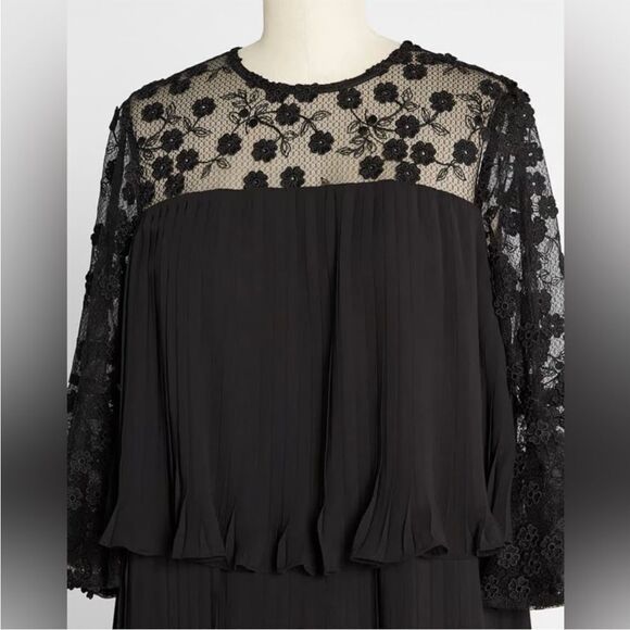 Modcloth Forever Unique Dauntless Dahlias Tiered Mini Dress Pleated Black 8 NWT - Picture 3 of 11